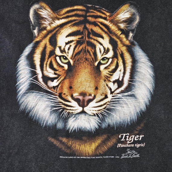 3D Emblem Vintage 90s Tiger Animal T-shirt - Back to Earth