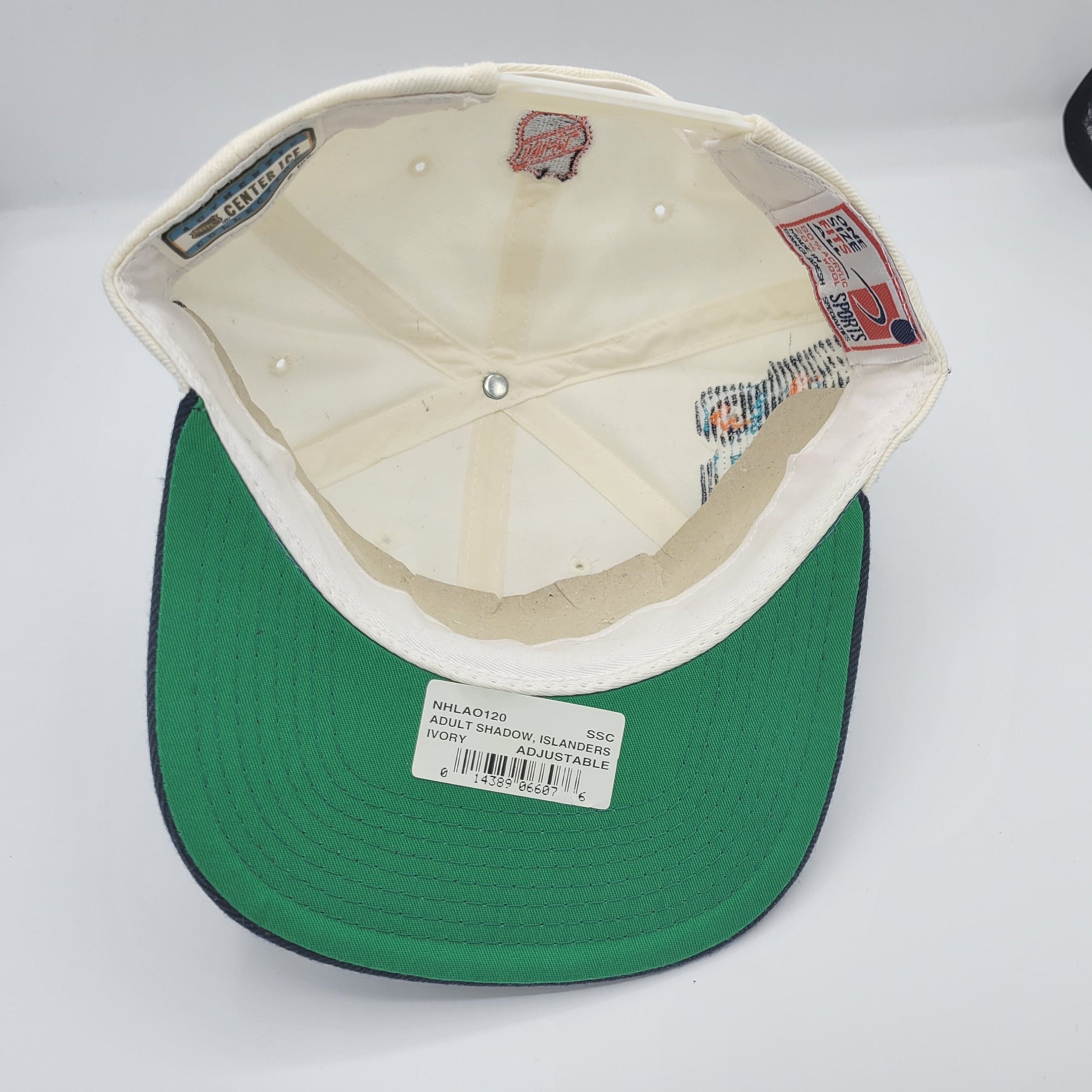 New York Islanders Vintage 90s Sharktooth Snapback Fisherman Logo Cap |  Shop THRILLING