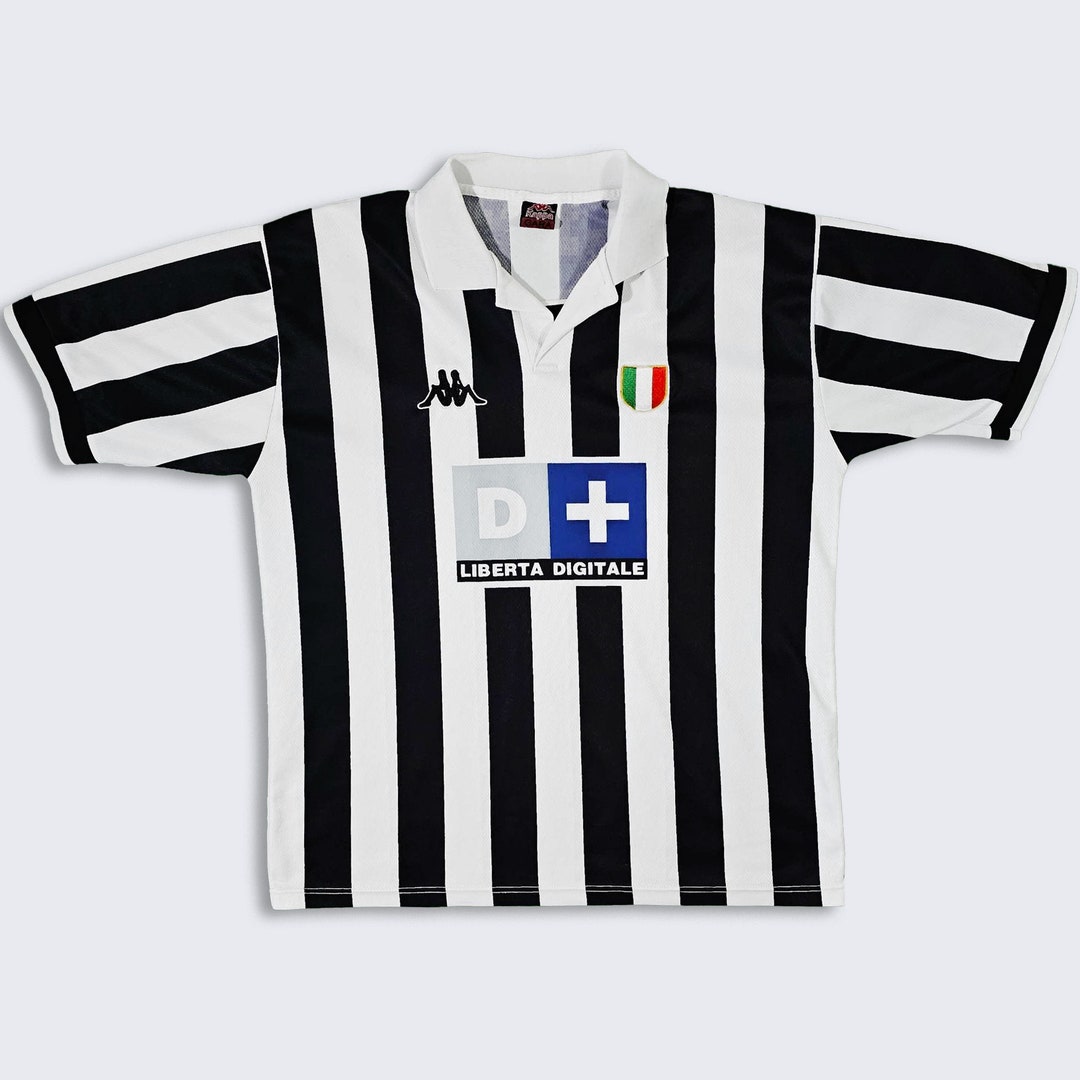 Juventus Vintage 90s Kappa Soccer Jersey Black & White Sponsored by ...