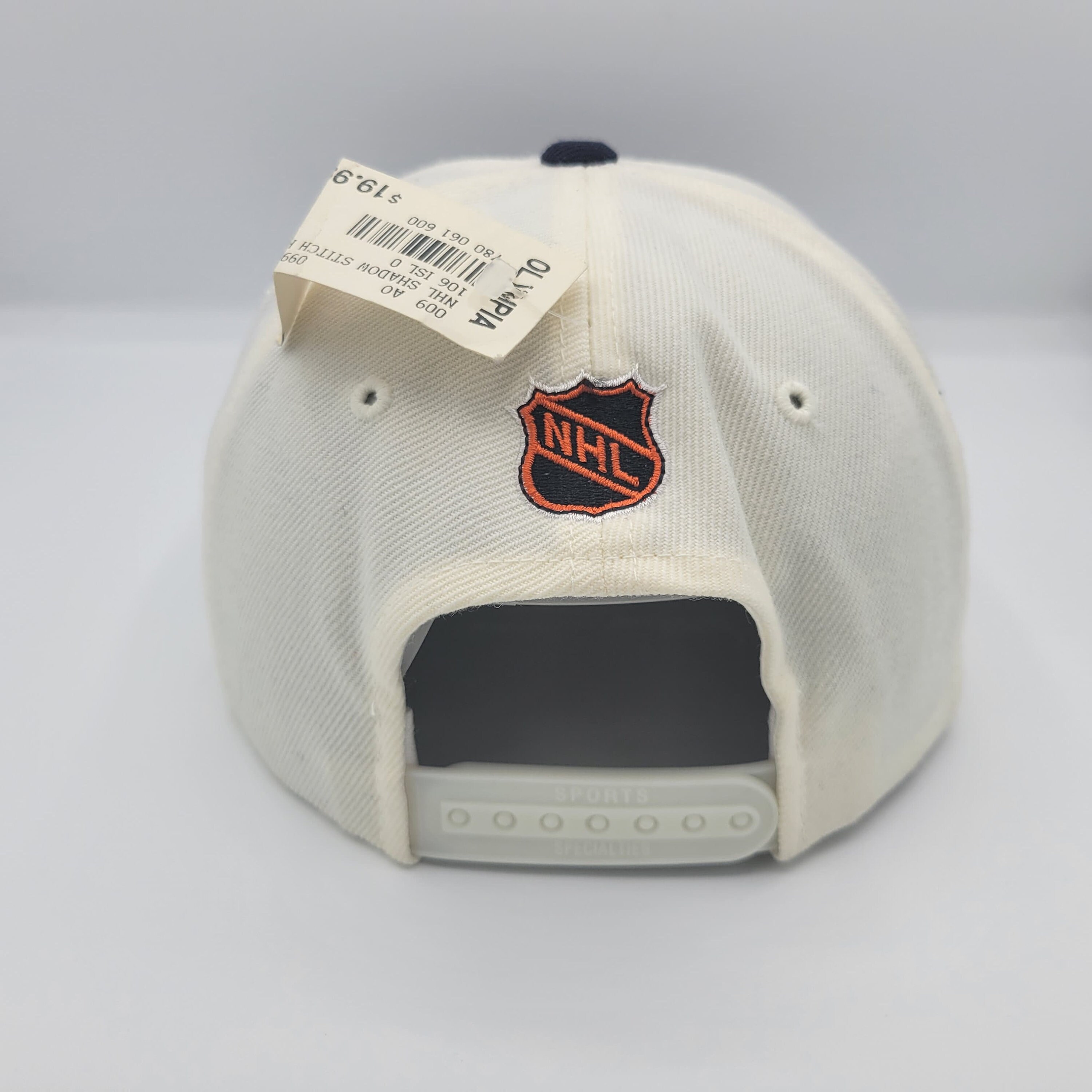 New York Islanders Vintage 90s Sharktooth Snapback Fisherman Logo Cap |  Shop THRILLING