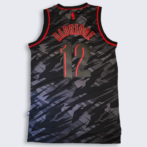 Portland Trail Blazer LaMarcus Aldridge Adidas Sp… - image 2