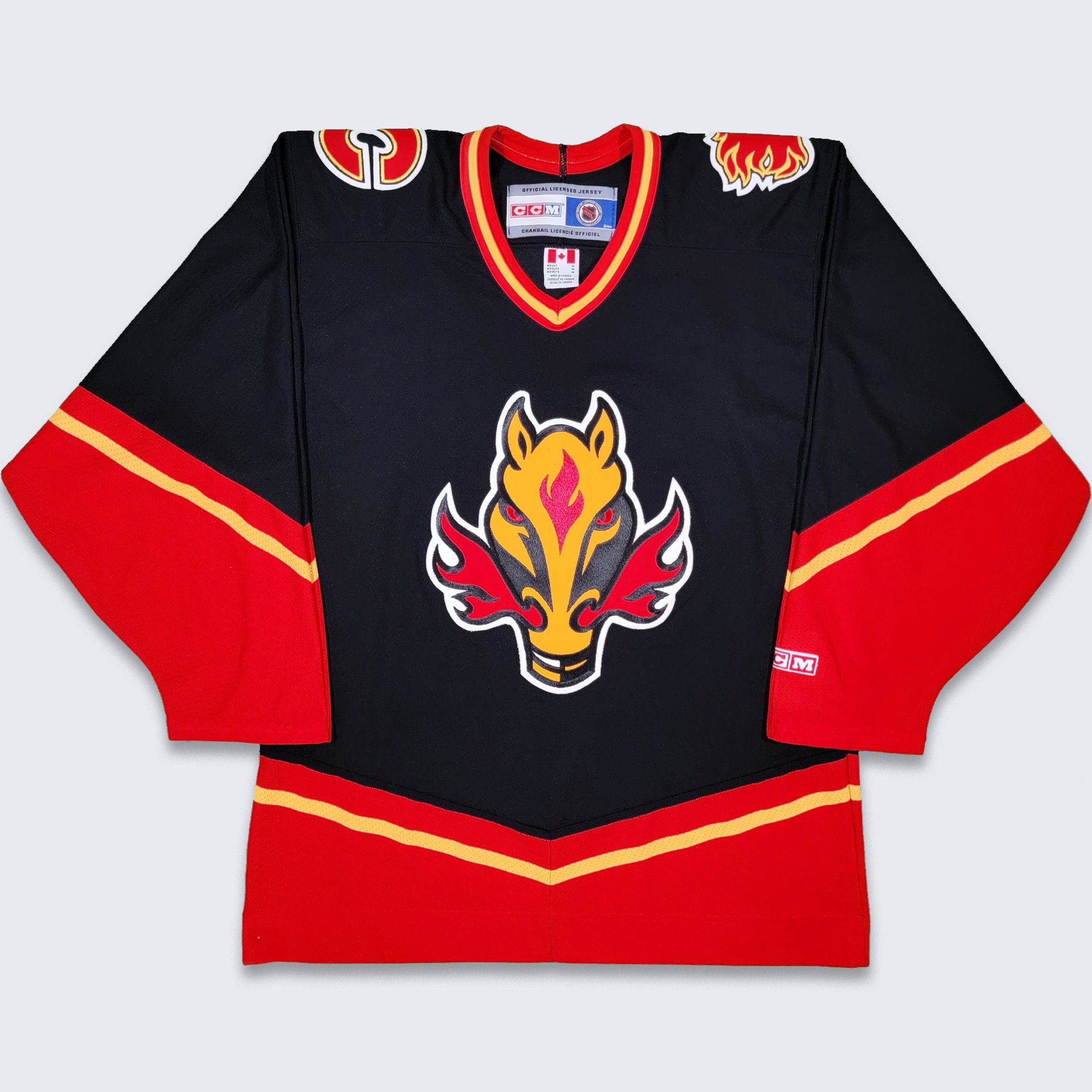 Vintage Calgary Flames Retro Black NHL Hockey Jersey Stitched CCM (Large)