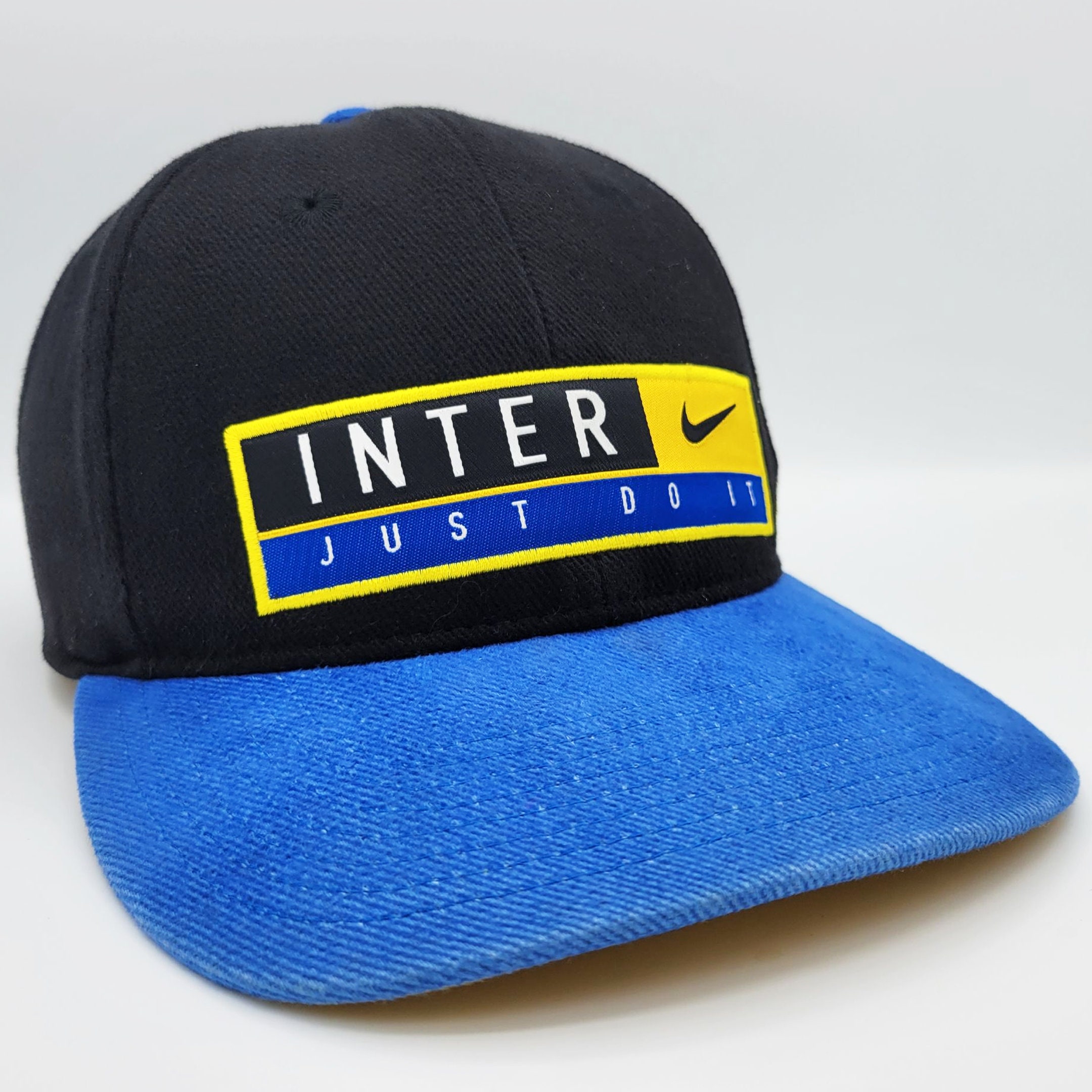 iets overeenkomst opwinding Inter Milan Vintage 90s Nike Strapback Soccer Hat Black & - Etsy