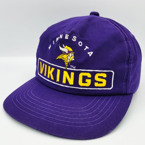 Minnesota Vikings Vintage 80s Sports Specialites Snapback Hat - NFL Football Purple Baseball Cap - One Size Fits All - Free SHIPPING