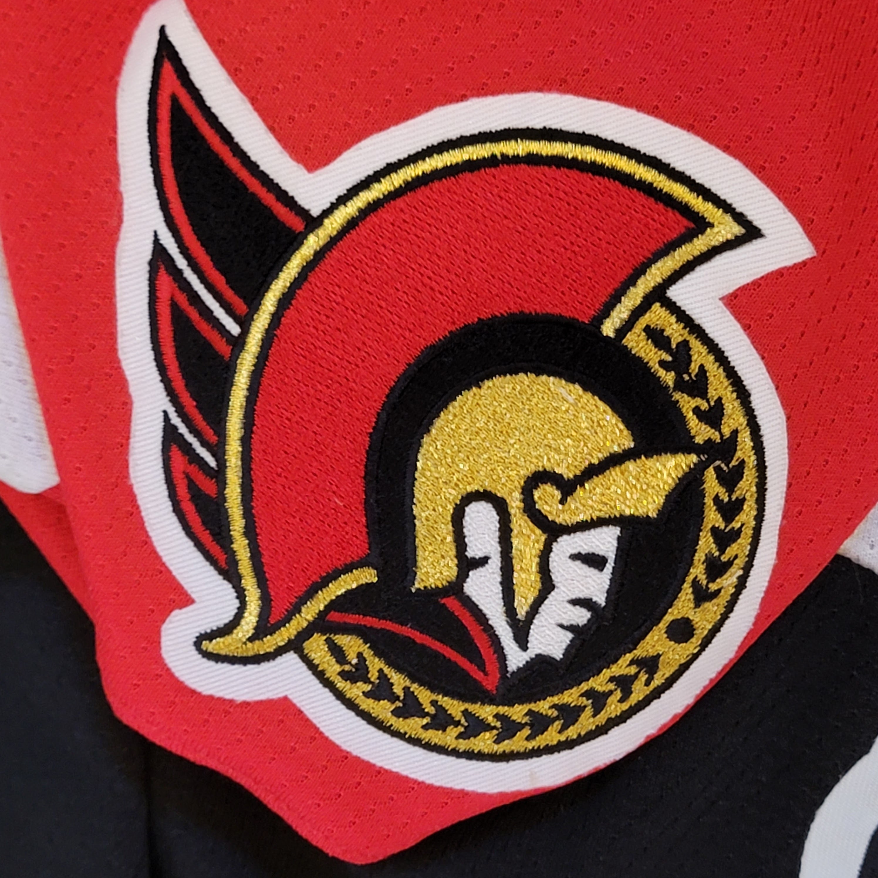 OTTAWA SENATORS VINTAGE 90s CCM AIR KNIT NHL HOCKEY JERSEY ADULT MEDIUM