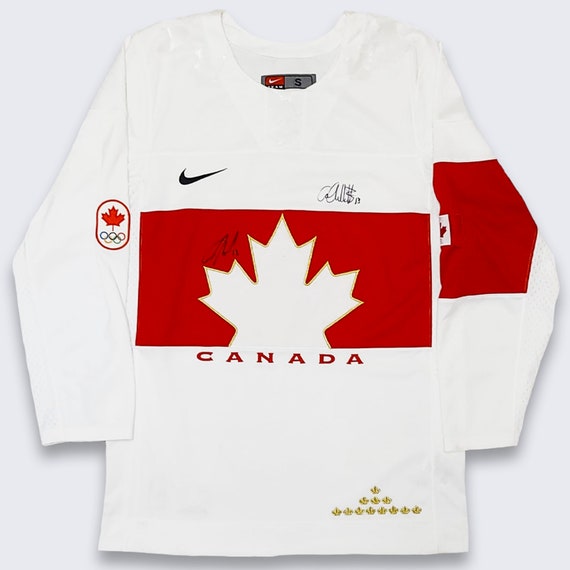 Canada Olympic Nike Hockey Autograph Jersey - Smal