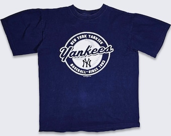 New York Yankees Vintage Y2K Majestic T-Shirt - MLB Baseball Navy Blue Tee -  Men's Size Medium ( M )- FREE SHIPPING