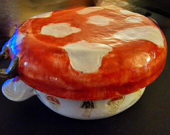 Mushroom Mini Dutch Oven