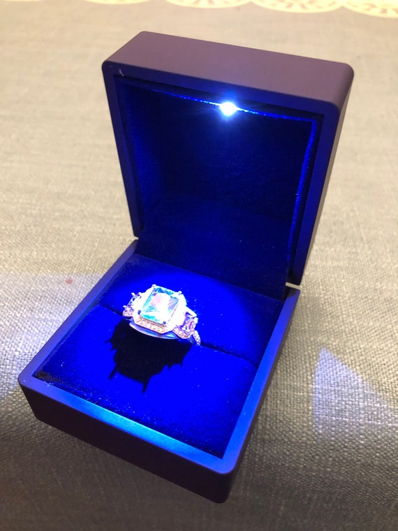 ring box with led light