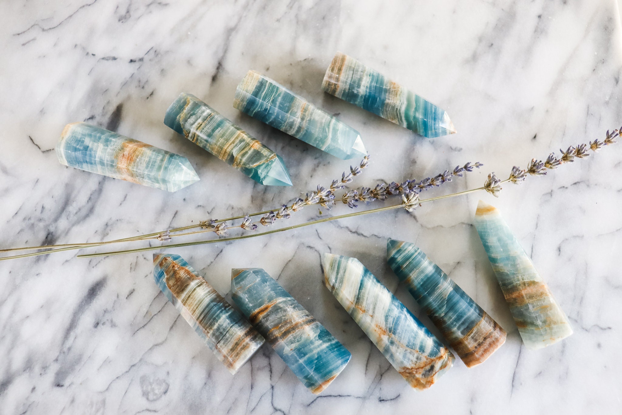 レムリアンアクアティンカルサイト/ブルーオニキス（高品質）タワー