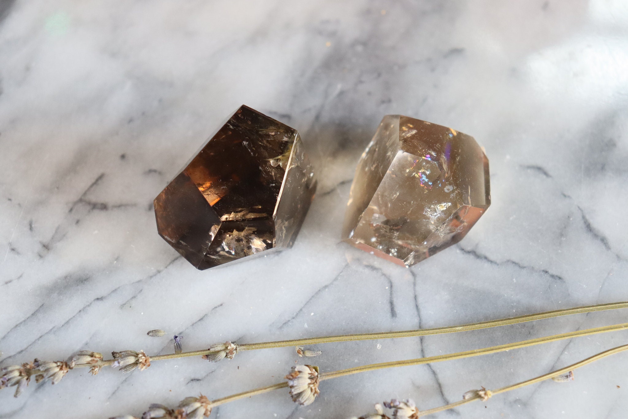 虹の付いたスモーキークォーツフリーフォーム - Etsy 日本