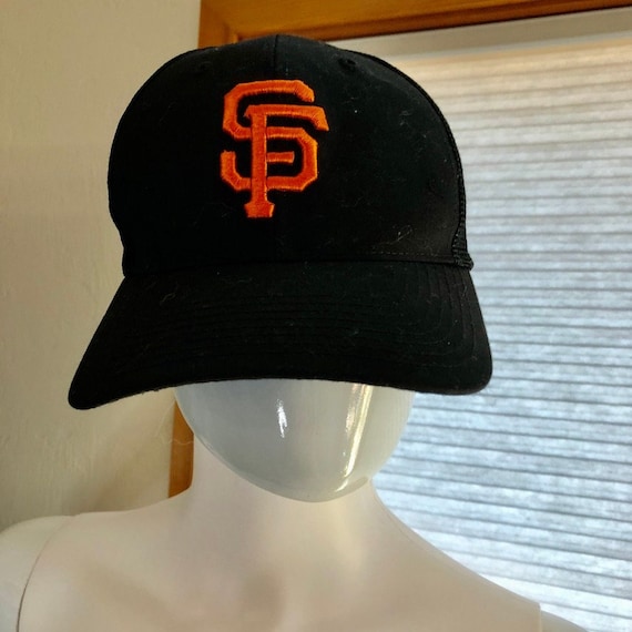 Vintage Baseball Cap. SF Giants Black with Mesh Back. Orange Embroidery.