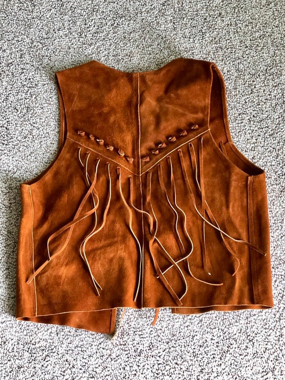 Small Vintage Suede Fringe Vest, Cowgirl Vest. 60… - image 4