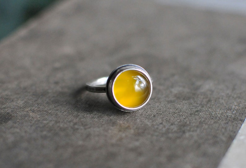 Natural Stone Sunny Ring Crystal Ring Light Stone Jewelry Gemstone Jewelry Sterling Silver Ring Bohemian Yellow Agate Silver Ring