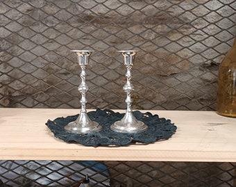 Coppia di candelieri vintage placcati in argento, vecchi candelieri, art deco, decorazione da tavola, stoviglie, matrimonio, candelieri tedeschi