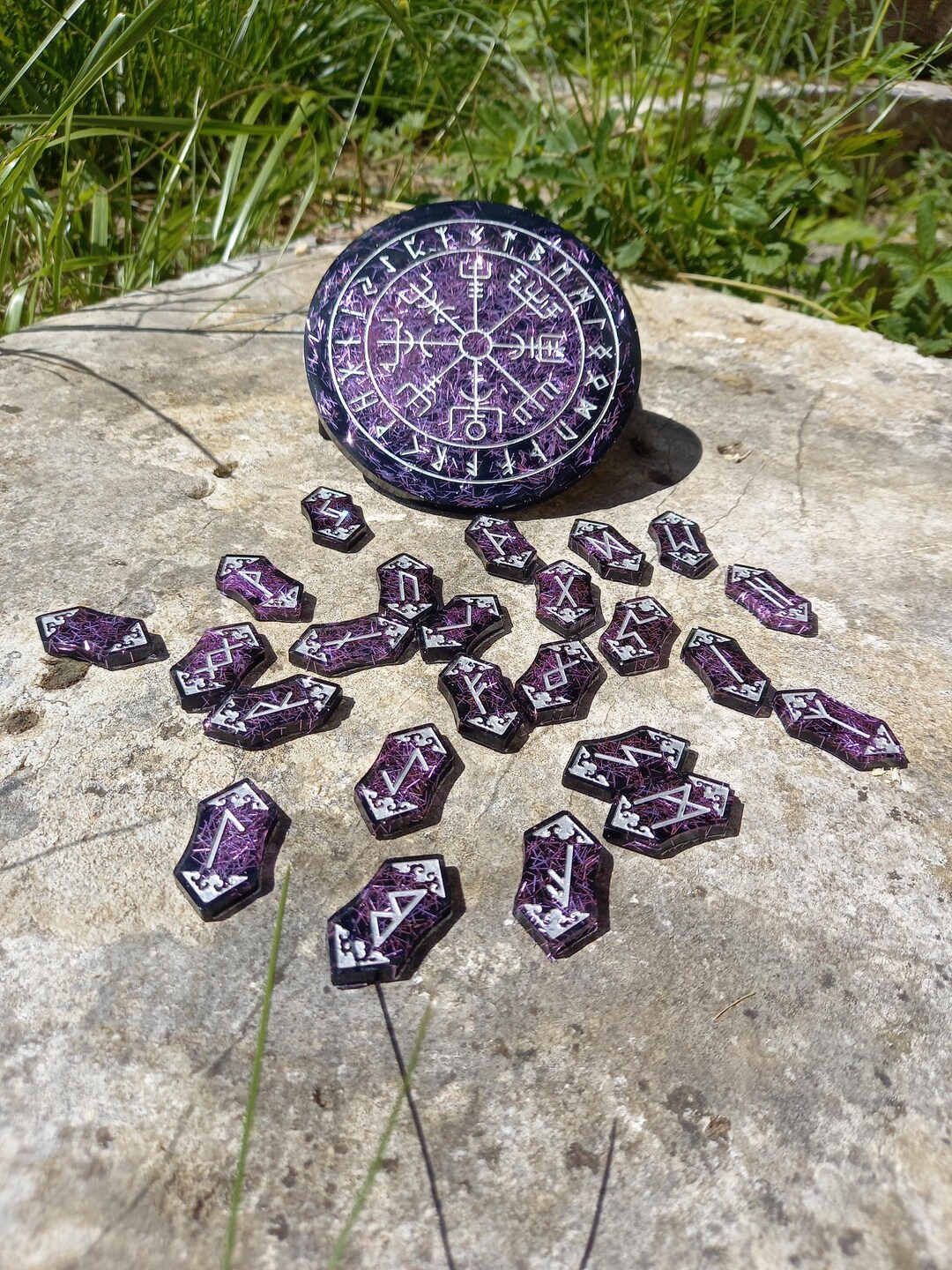 Vestial Rune Vegvisir Compass and Runes, Viking Runes, Rune Set, Wicca, Resin Runes ...
