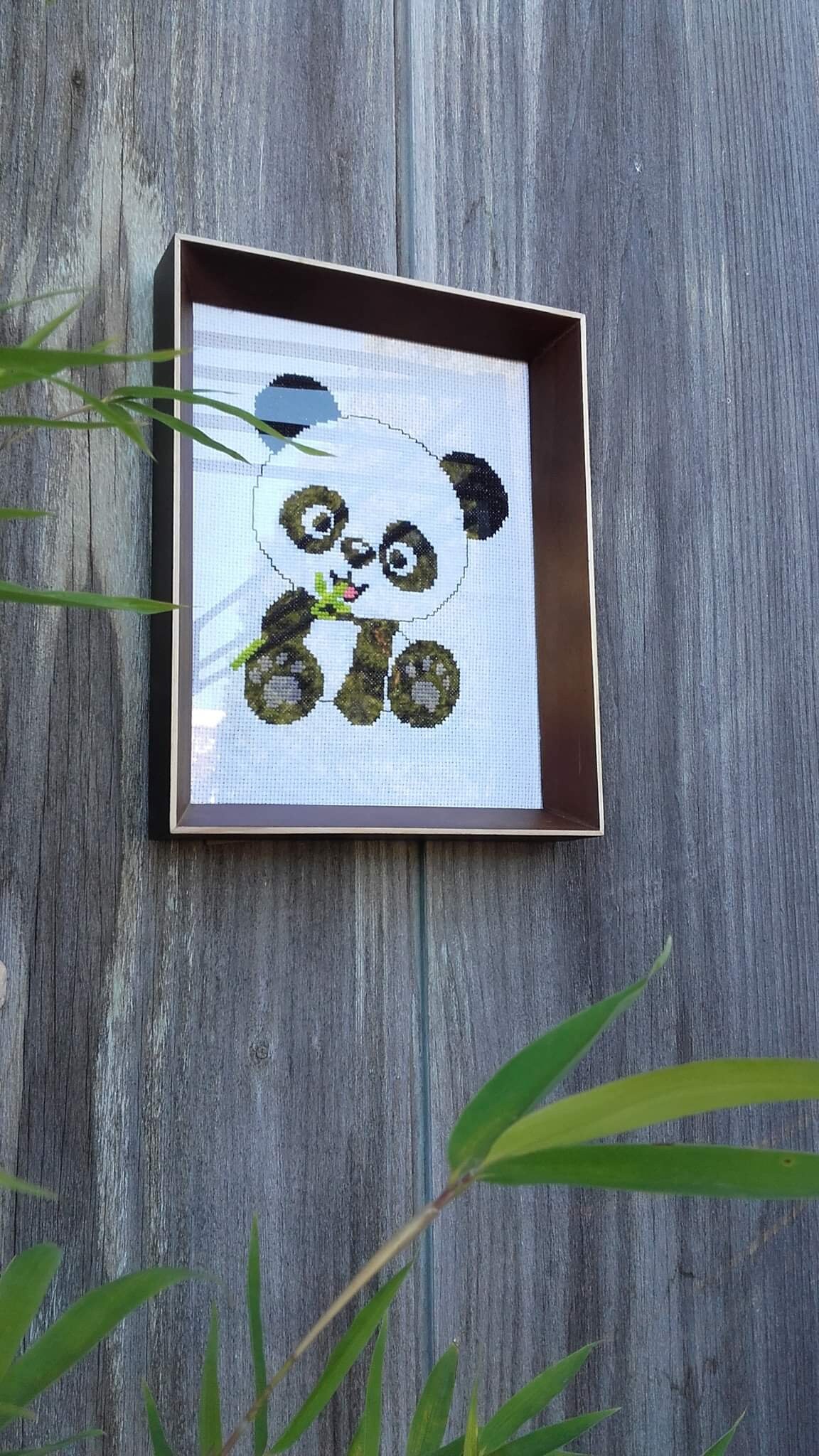 Cadre Point de Croix Panda et Bambou