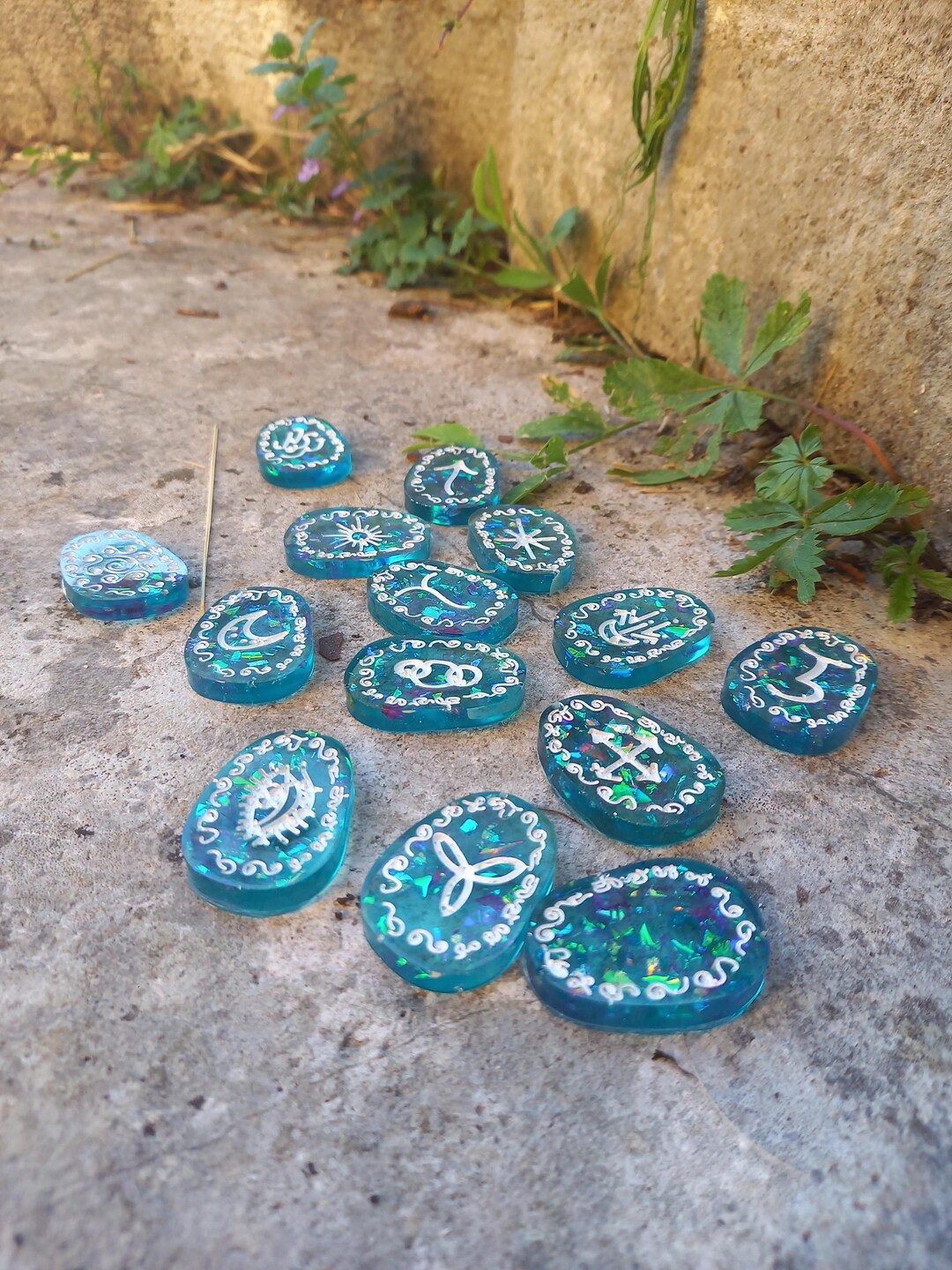 Witch Runes, Resin Runes, Wiccan Runes, Divination Tools, Altar ...