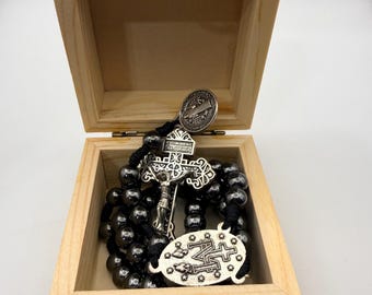 United States Marine corps handmade paracord 8mm hematite rosary beads with engraved pine wood can be personalized on top of the box