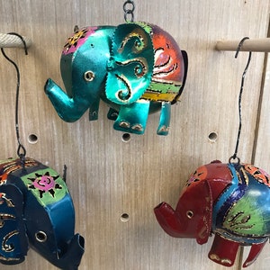 Metal Elephant Tea light Holder Garden Ornament Standing candle lantern animal