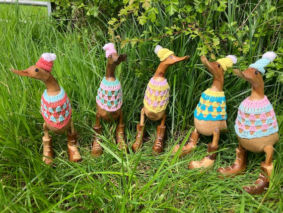 Crochet Hat and Jumper Hand Carved Bamboo Wooden Duck Indoor