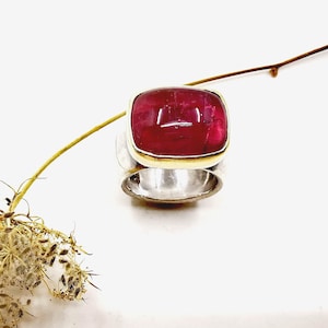 Tourmaline ring pink, unique