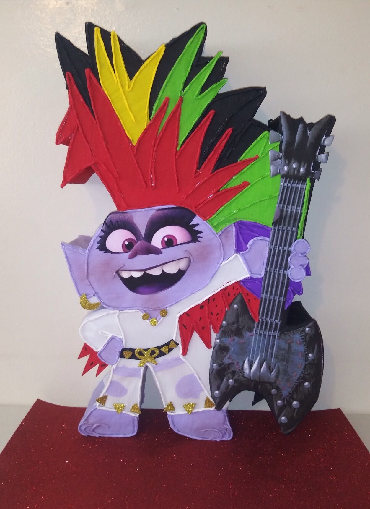 Queen barb 2024 trolls guitar toy