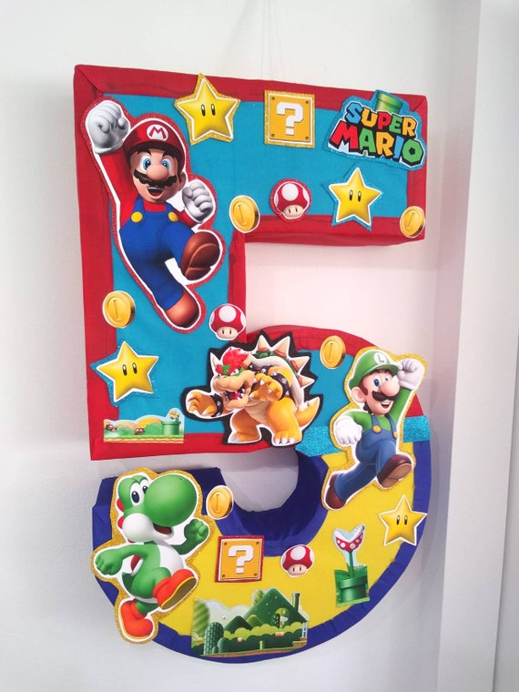 Super Mario Bros mini piñatas.mario Party Centerpiece. mario Party Favors