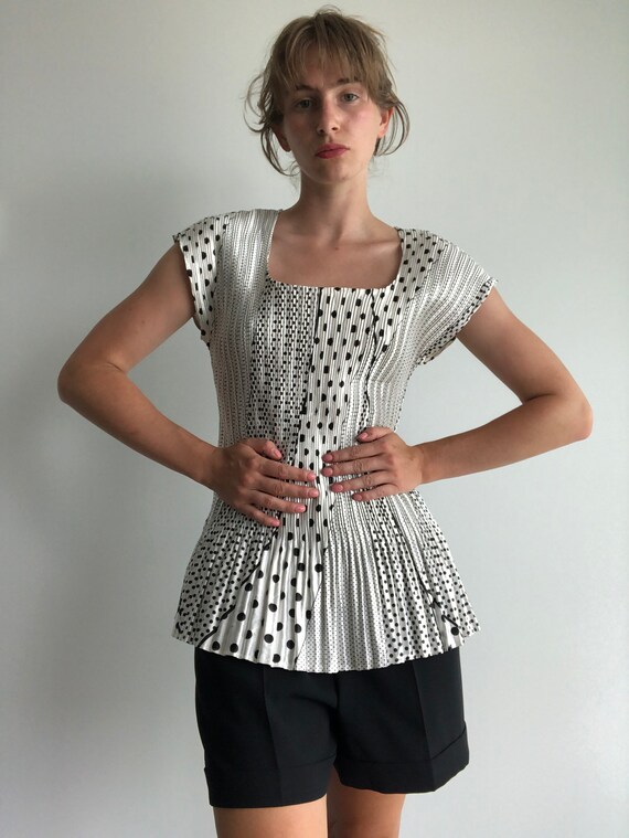 Pleated Square Neck Dotty Blouse / Size M-L