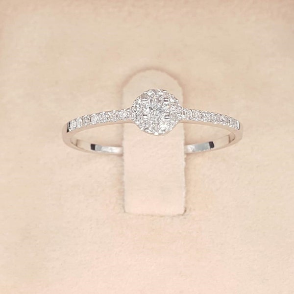 Diamond Ring Pave Setting Round Brilliant Cut Diamond Daily wear for Feng Shui For Lucky Day