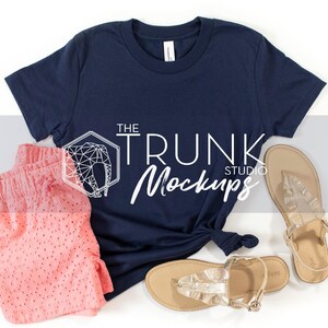 Bella Canvas 3001Y Mockup Bundle | 8 Mädchen Side Tie T-Shirt Flat Lay JPGs Bild 5
