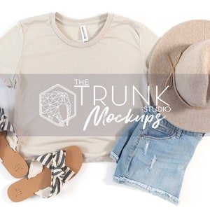 Bella Canvas 8882 Heather Dust Mockup, Bella Canvas 8882 Mockup, Heather Dust 8882 Crop Top Mockup, Womens Crop Top Mockup