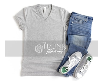 Bella Canvas 3005 Athletic Heather Mockup | Damska bluzka z dekoltem w serek, płaska, z odkrytymi ramionami | JPG