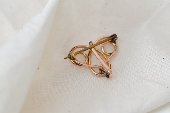 Antique Victorian Infinity Spiral Brooch | Gold F… - image 2