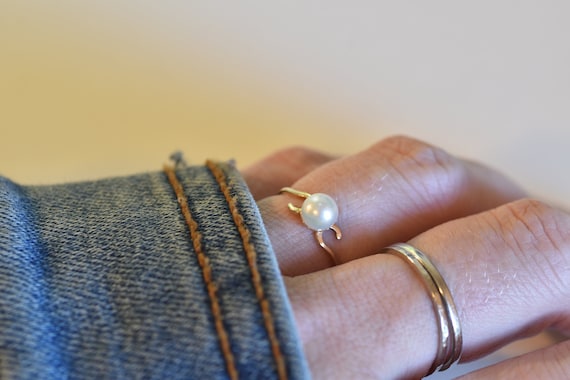 Vintage Victorian Revival Pearl Solitaire Ring • … - image 2