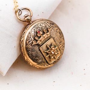 Antique Gold Plated Locket Necklace, Victorian Revival Starburst Pendant, Edwardian Keepsake image 1