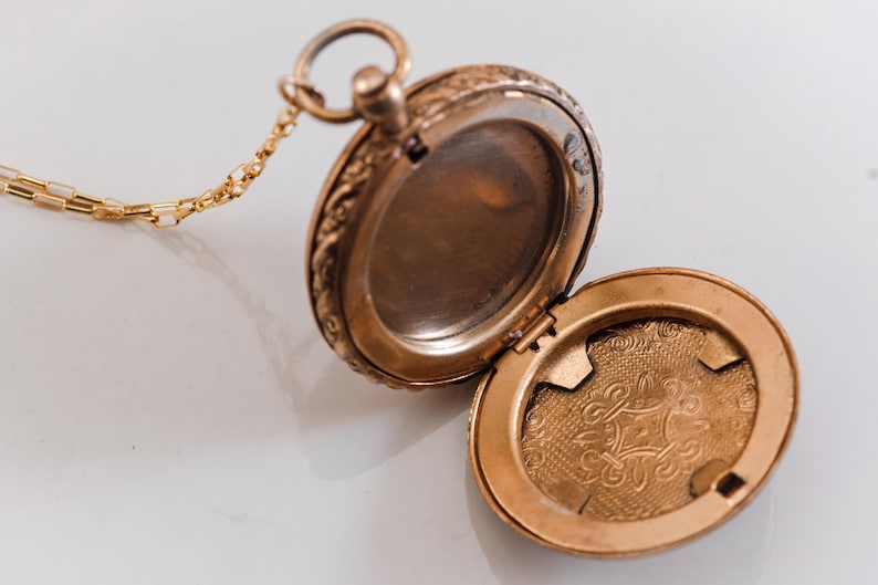 Antique Gold Plated Locket Necklace, Victorian Revival Starburst Pendant, Edwardian Keepsake image 6
