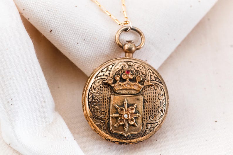 Antique Gold Plated Locket Necklace, Victorian Revival Starburst Pendant, Edwardian Keepsake image 2