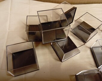 Mineral boxes, gemstone boxes, clear boxes, 10 pcs. 40x40x33, 10 pcs. black