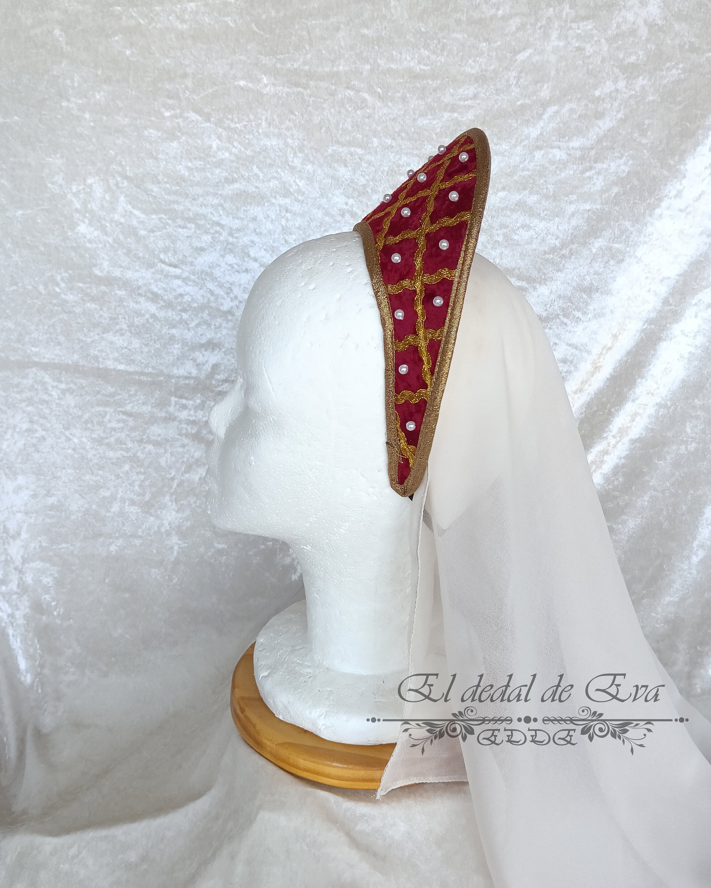 Helm - Ständer Für Mittelalter - Helme
