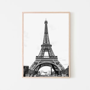 Eiffel Tower print, black and white printable wall art, Paris photography, France landscape, digital wall prints, landmark poster, decor