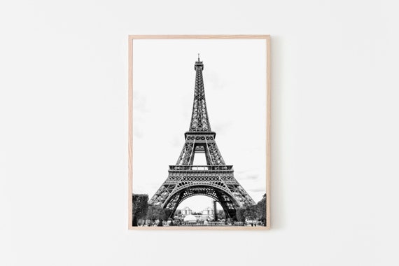 Eiffel Tower print, black and white printable wall art, Paris photography, France landscape, digital wall prints, landmark poster, decor