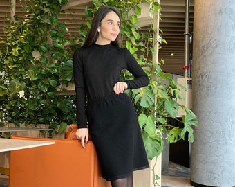 Wollen rok, rok met elastische taille, winterkleding, knielange rok, zwarte rok, rok met veters, AVA-rok, formeel, minimalistisch
