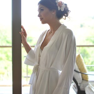 Natural silk bridesmaid robe, white robe, bridal party robes, gifts for her, lounge wear, home gift for women, kimono silk robe. image 9