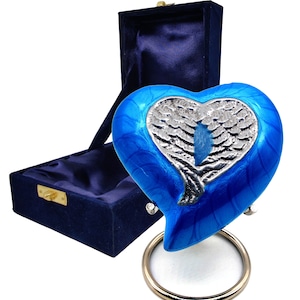 Urne funéraire coeur bleu : souvenir commémoratif des ailes d&#39;ange