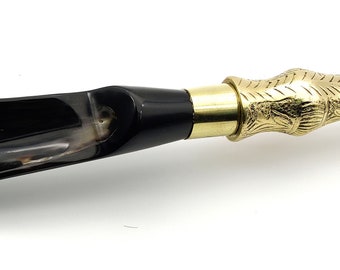 Handmade Horn Shoehorn with Brass Handle, Long Shoe Horn