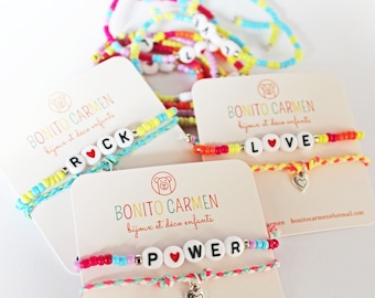 SET DI BRACCIALI DA RAGAZZA perline dell'alfabeto