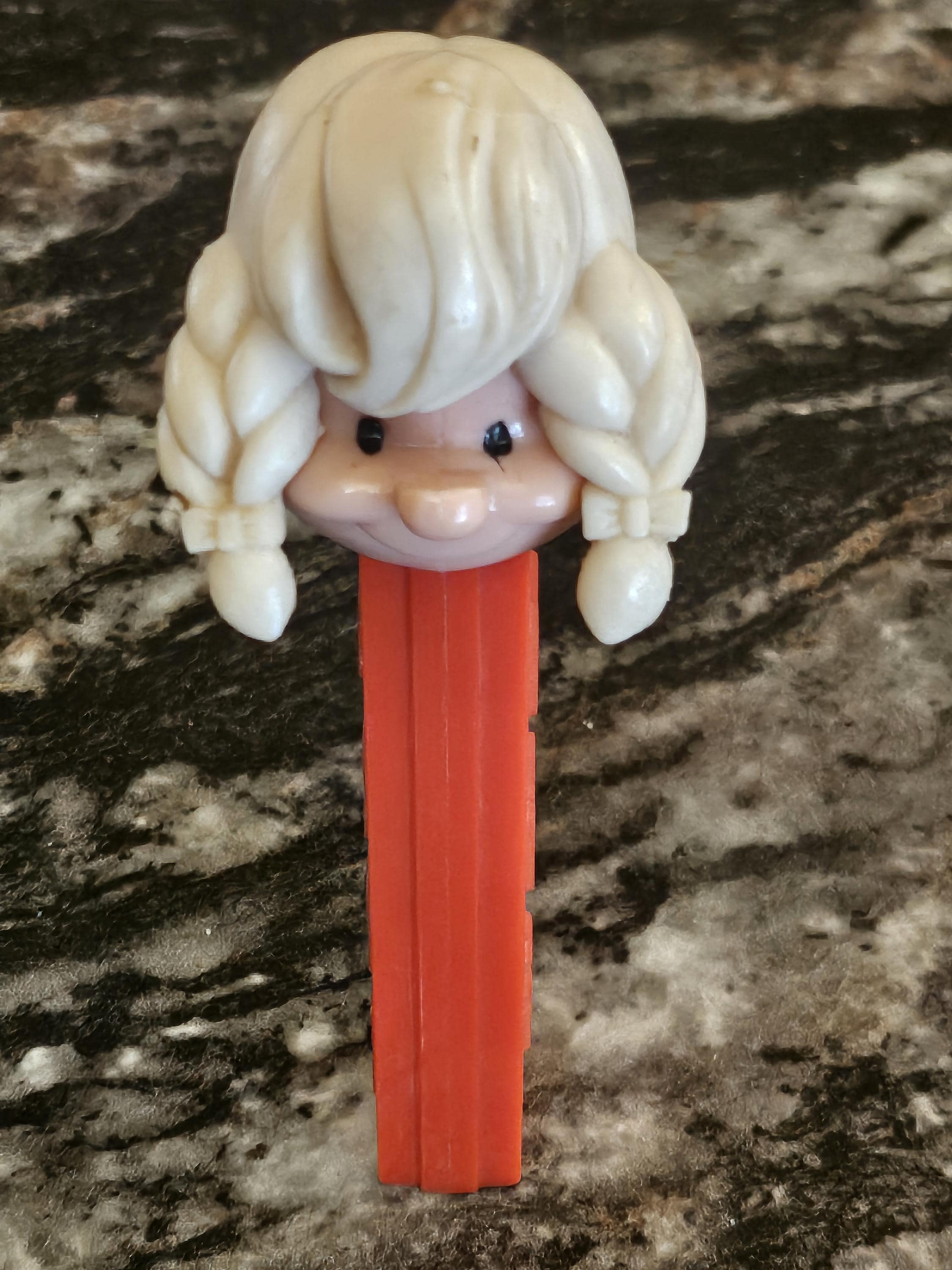 No Feet Pez - Etsy