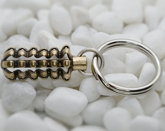 Bronze keychain, natural motif accessory,