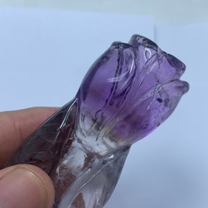 131 gramas Linda Ametista Esfumaçada Ametista Rosa Escultura Rosa Esculpida à Mão Dia dos Namorados